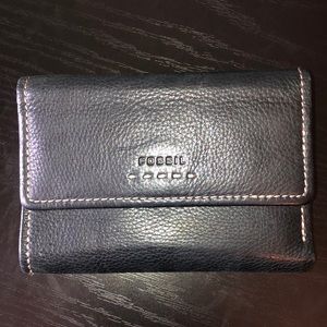 Fossil wallet
